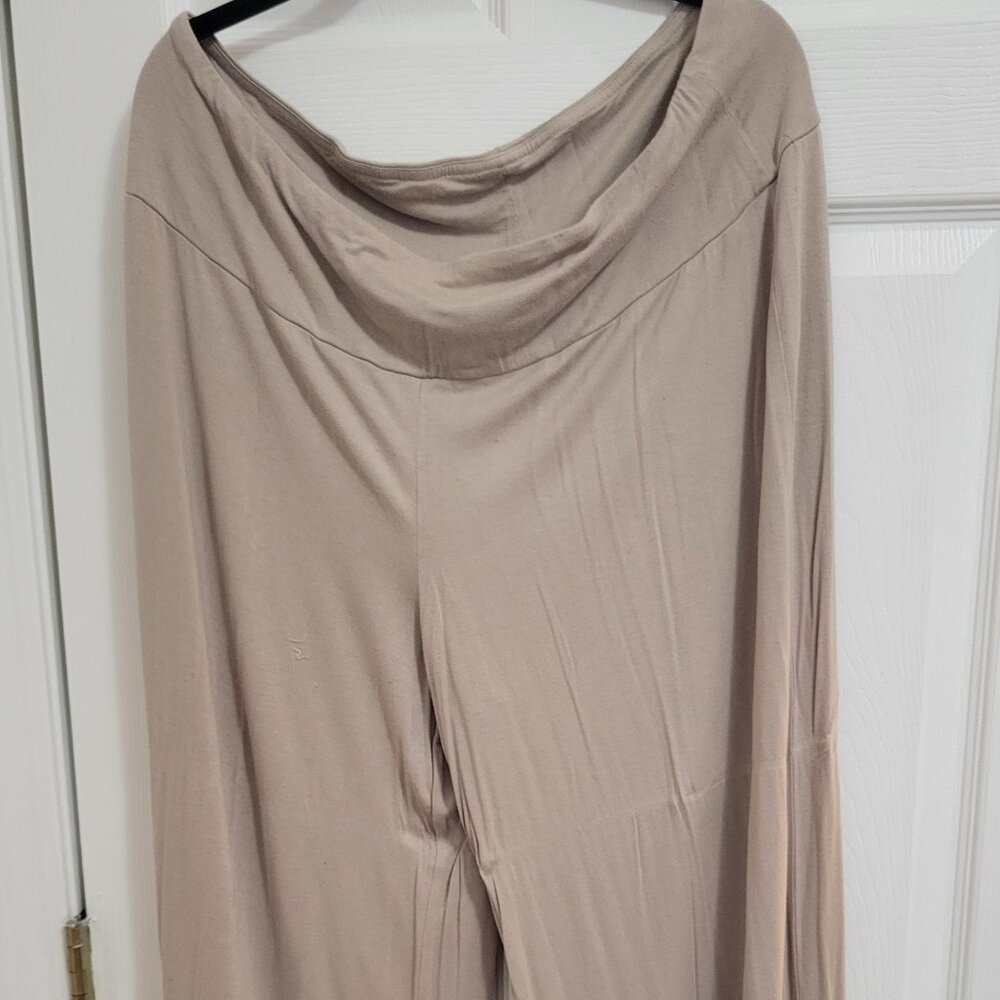 Deadstock Cato taupe wide legged pants